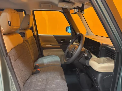 Mitsubishi Delica Mini