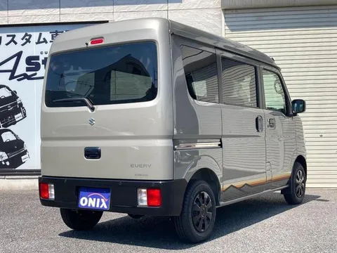 Suzuki Every
