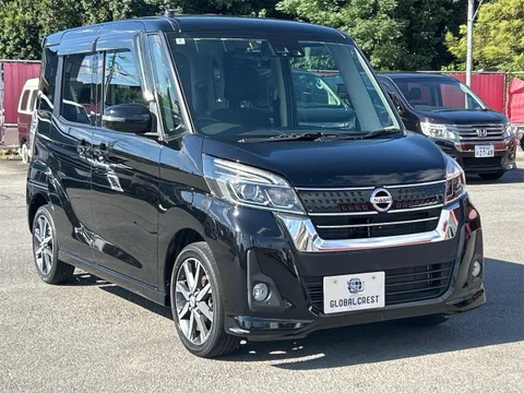 Nissan Dayz Roox