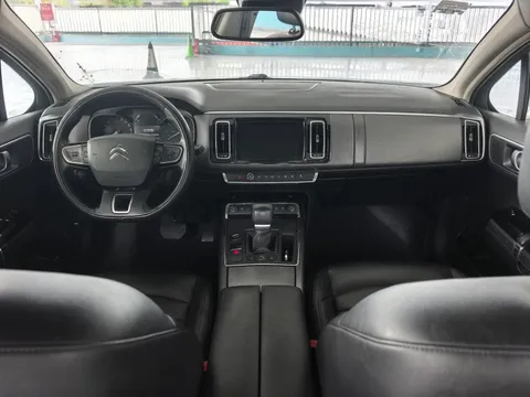 Citroen C6