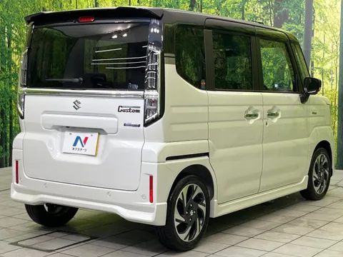 Suzuki Spacia Custom