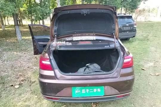 Geely Vision