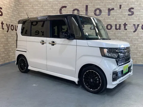 Honda N-BOX Custom