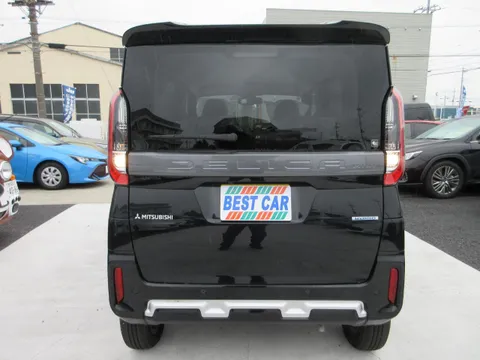 Mitsubishi Delica Mini