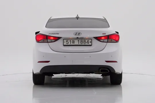 Hyundai Elantra (Avante)