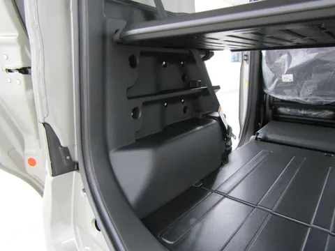 Suzuki Spacia Base