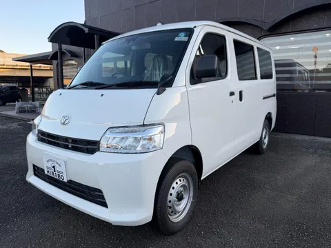 Toyota TownAce Van
