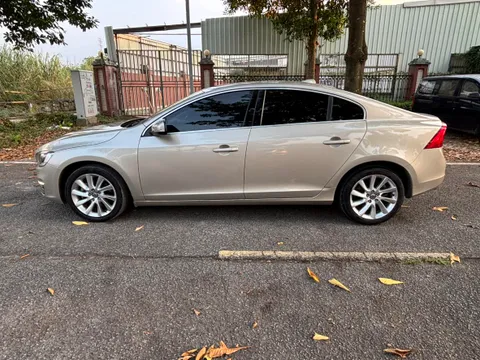 Volvo S60