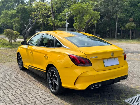MG MG5