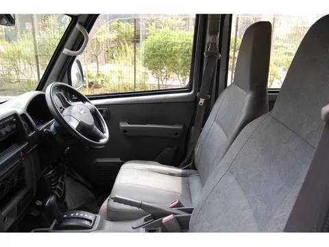 Nissan Clipper