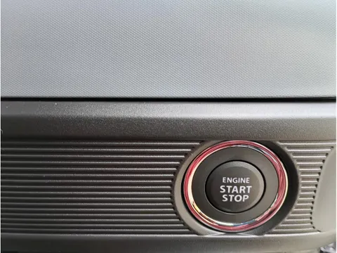 Suzuki Spacia Base