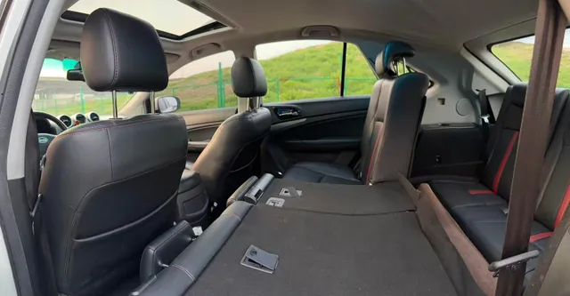 BYD S7