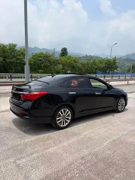 Hyundai Mistra
