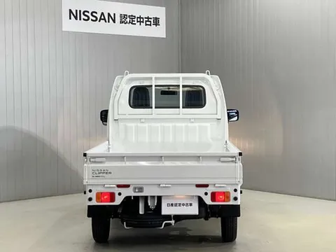 Nissan Clipper Truck