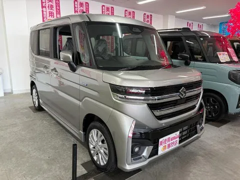 Suzuki Spacia Custom