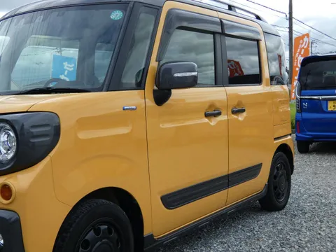 Suzuki Spacia Gear