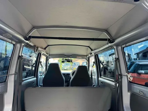 Mitsubishi Minicab Van