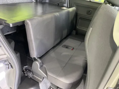 Suzuki Spacia Base
