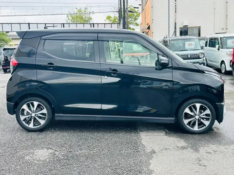 Mitsubishi eK X