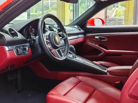 Porsche 718