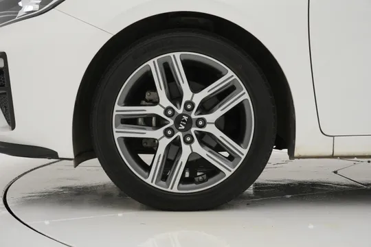 Kia Cerato (K3)