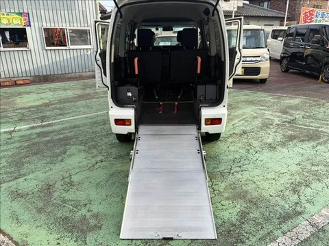Daihatsu Atrai Wagon