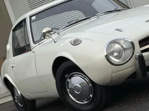 Toyota Sports 800