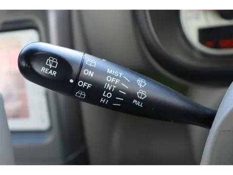 Toyota Pixis Space