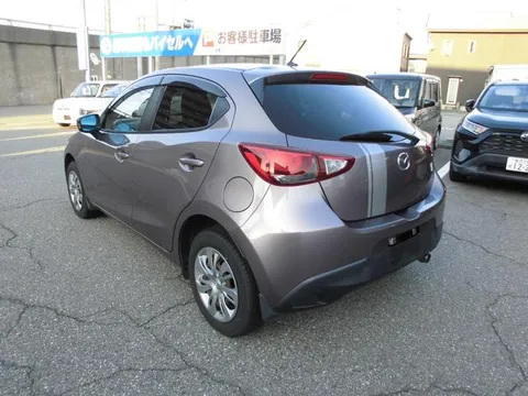 Mazda Mazda2 (Demio)