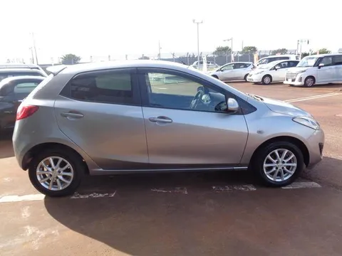 Mazda Mazda2 (Demio)
