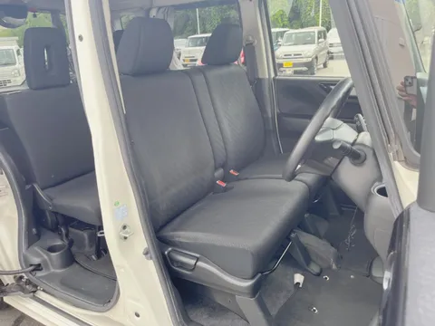 Honda N-BOX+ Custom