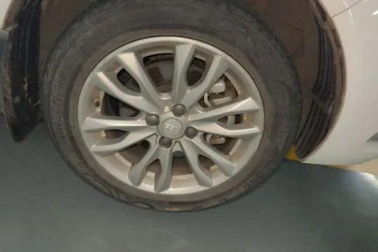 Geely Vision