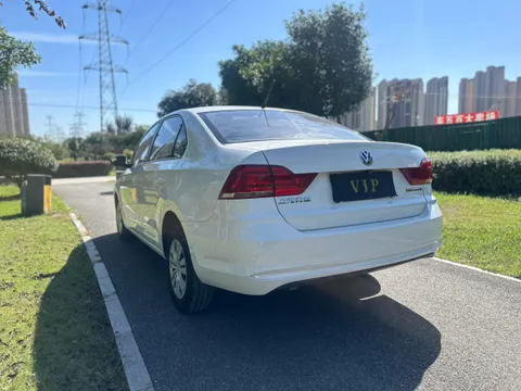 Volkswagen Santana