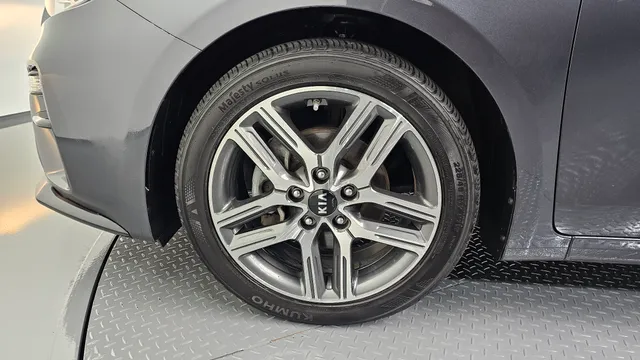 Kia Cerato (K3)