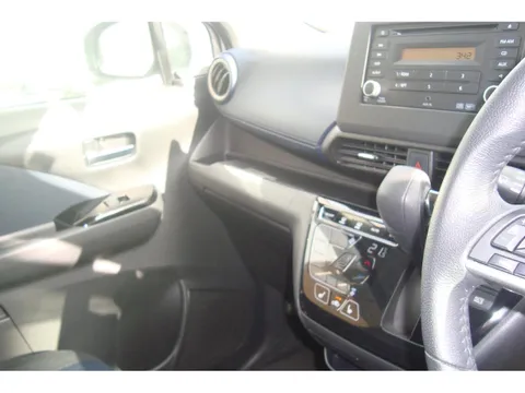 Mitsubishi eK X