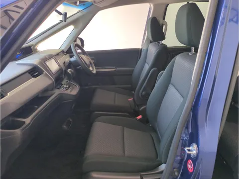 Honda Freed Plus