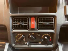 Mazda Scrum Truck
