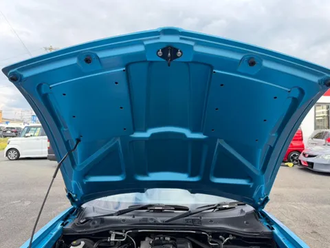Mazda MX-5 (Roadster)