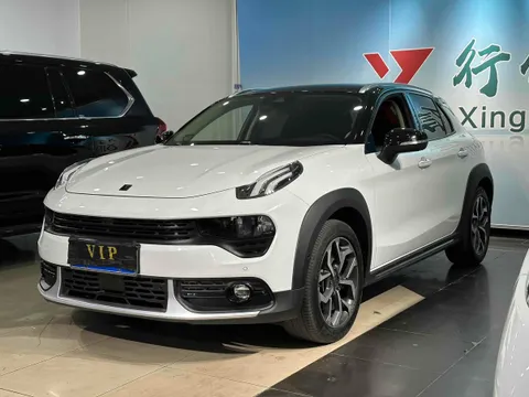 Lynk & Co Lynk & Co 02