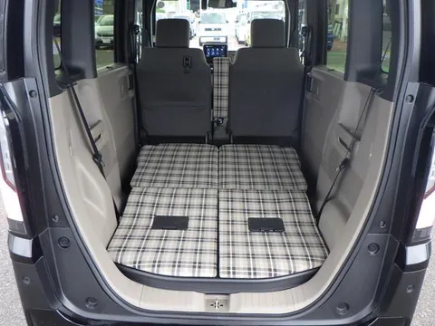 Honda N-BOX Joy