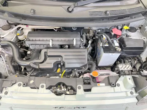 Daihatsu Mira Tocot