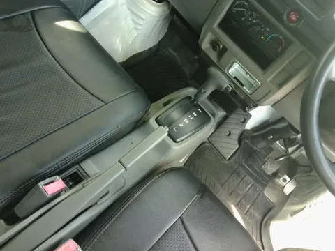 Mitsubishi Minicab Van