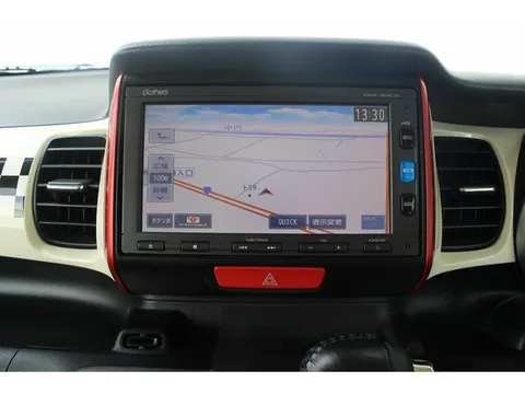 Honda N-BOX Slash