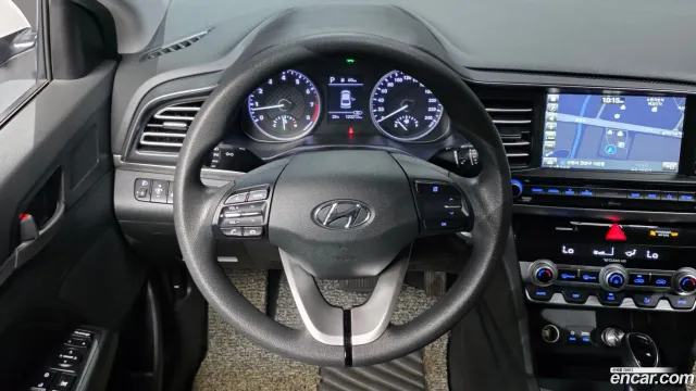 Hyundai Elantra (Avante)