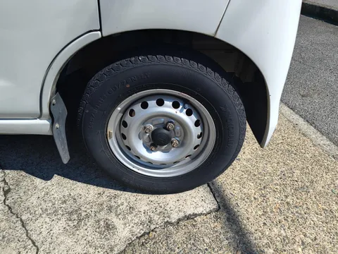 Toyota Pixis Van