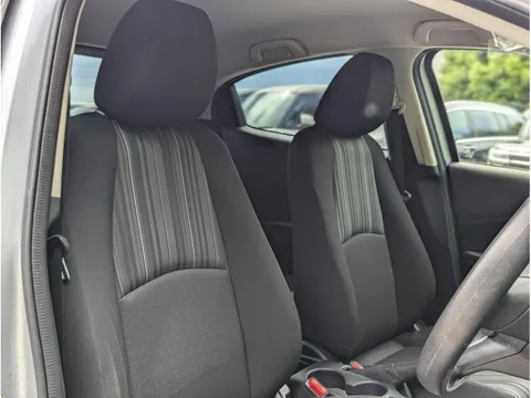 Mazda Mazda2 (Demio)