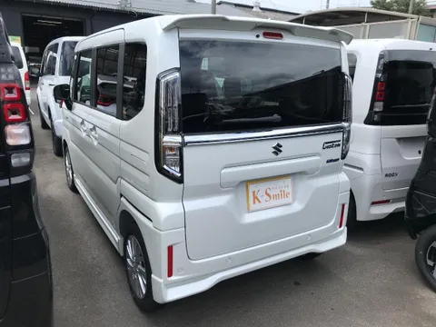 Suzuki Spacia Custom