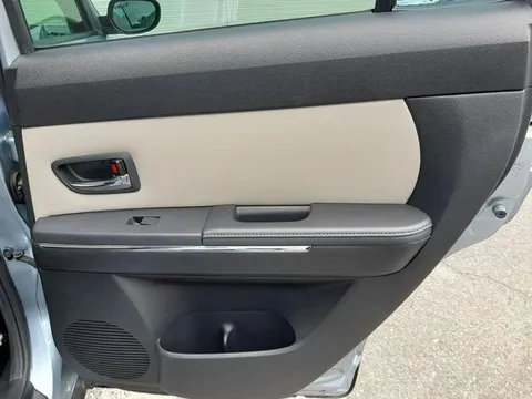 Mazda Verisa