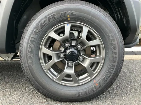 Suzuki Jimny Nomade