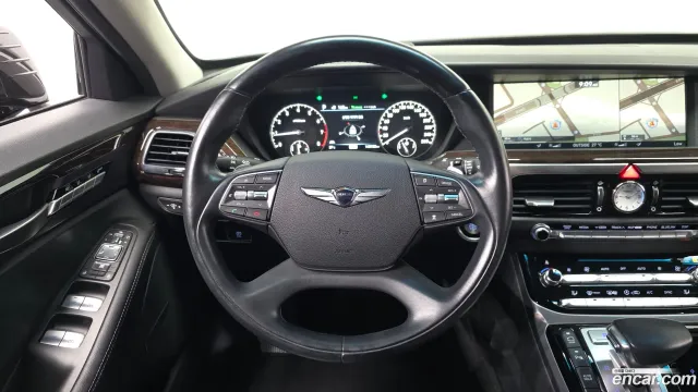 Genesis G90 (EQ900)